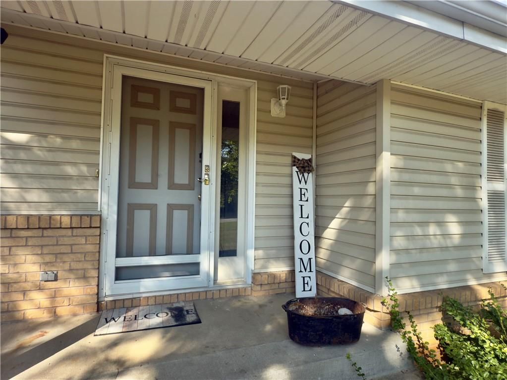 124 Hillcrest Drive — photo 4