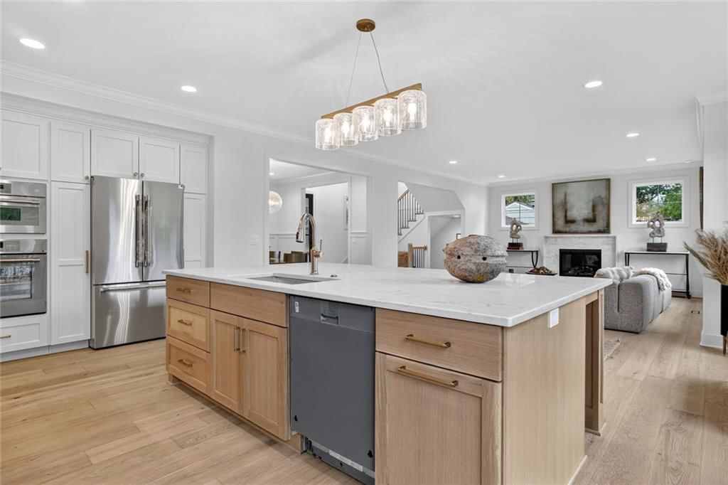 7616 Falmouth Street — photo 10