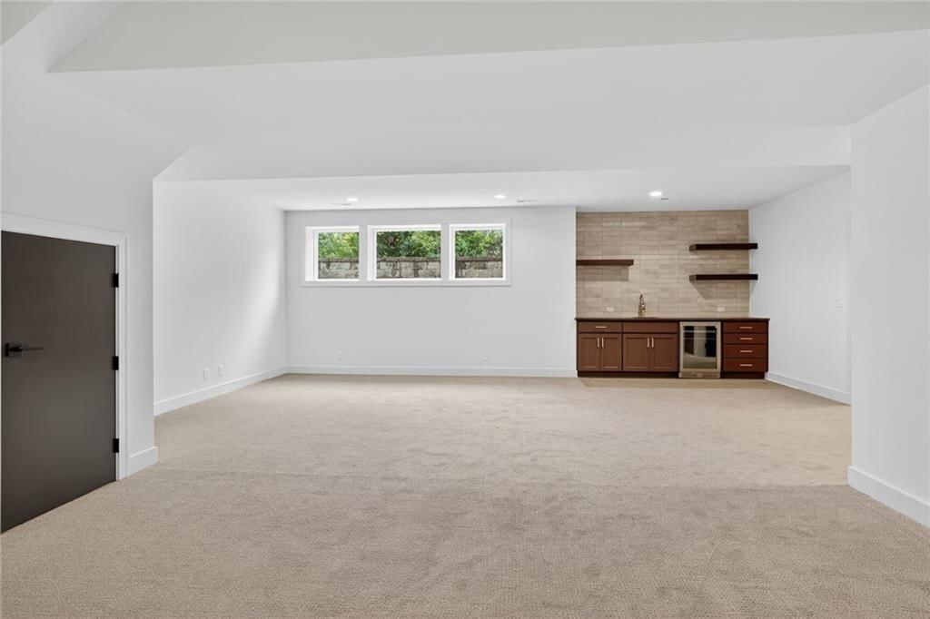 7616 Falmouth Street — photo 29