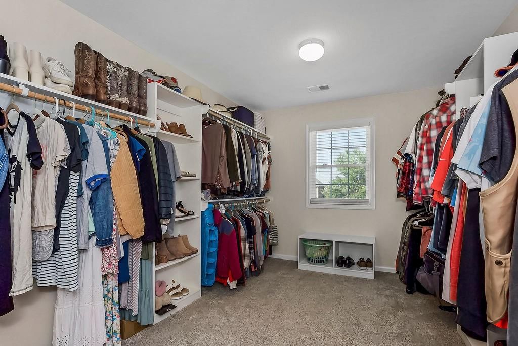 Photo 19 of 35 - 22605 W 56TH Street