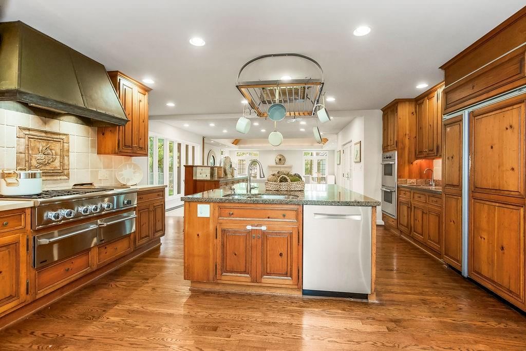 3209 W 68th Street — photo 10