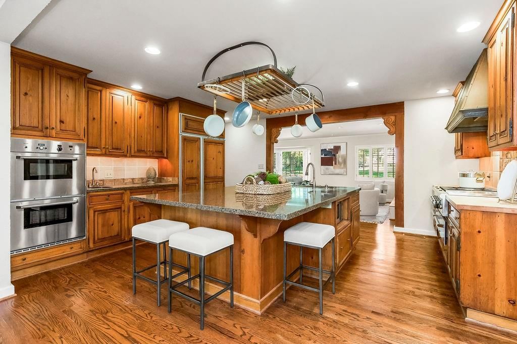 3209 W 68th Street — photo 12