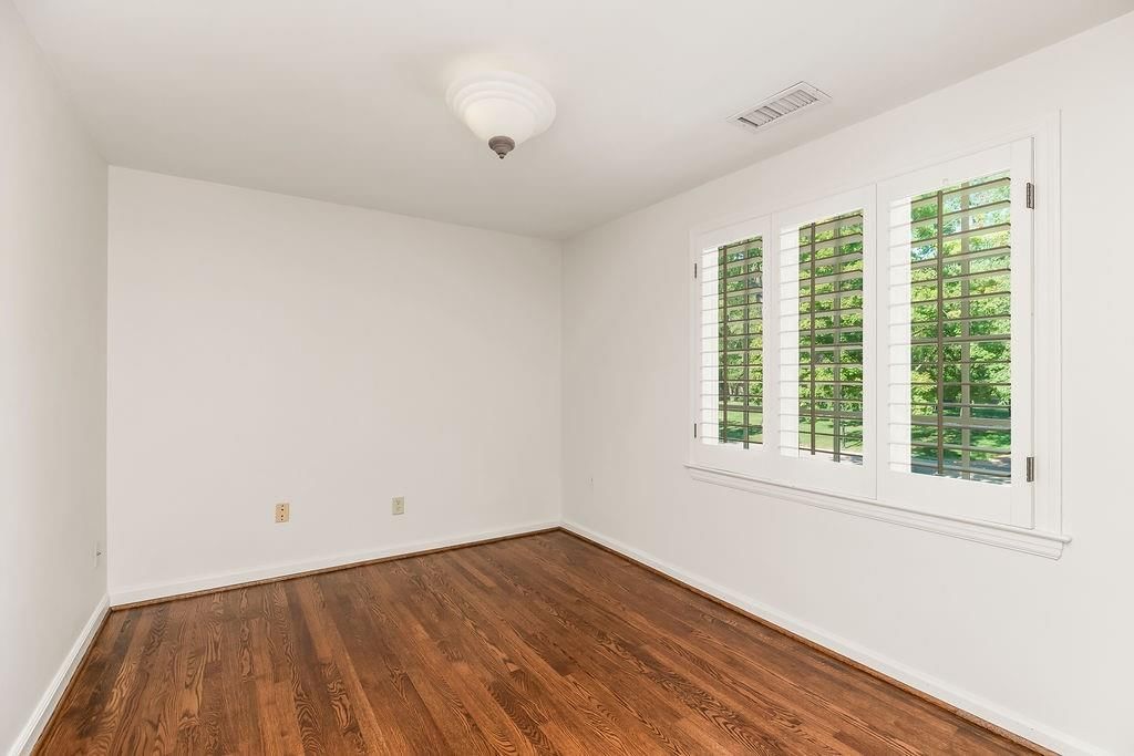 3209 W 68th Street — photo 20