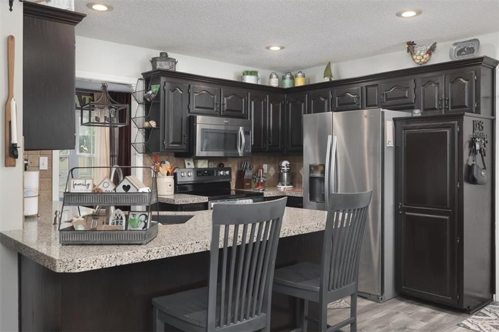 1406 NE Hunters Court — photo 8