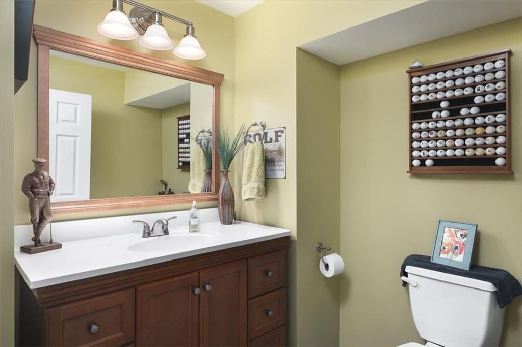 1406 NE Hunters Court — photo 23
