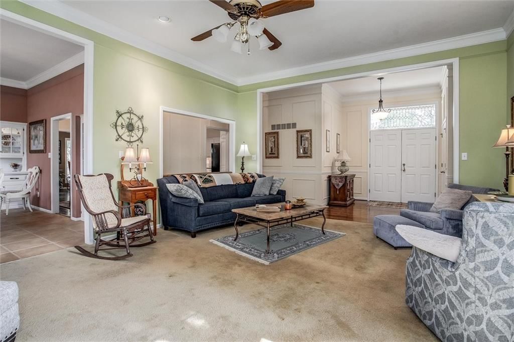 Photo 6 of 32 - 214 NE Landings Circle