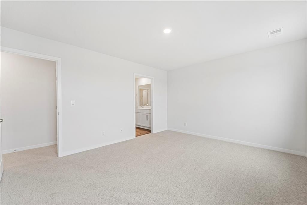 4904 NW 141st Street — photo 33