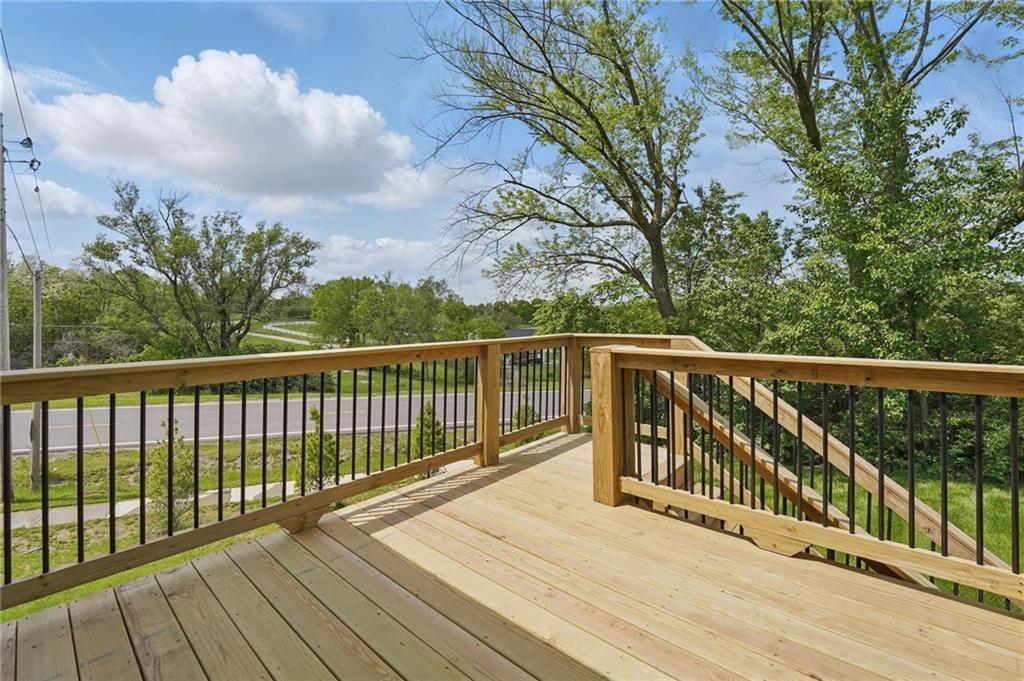 2609 Mercer Lane — photo 40