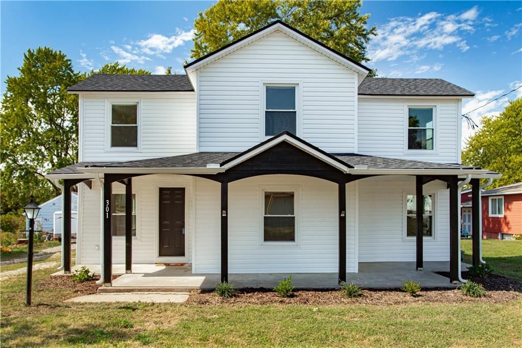 301 N 4th Street, Odessa, MO