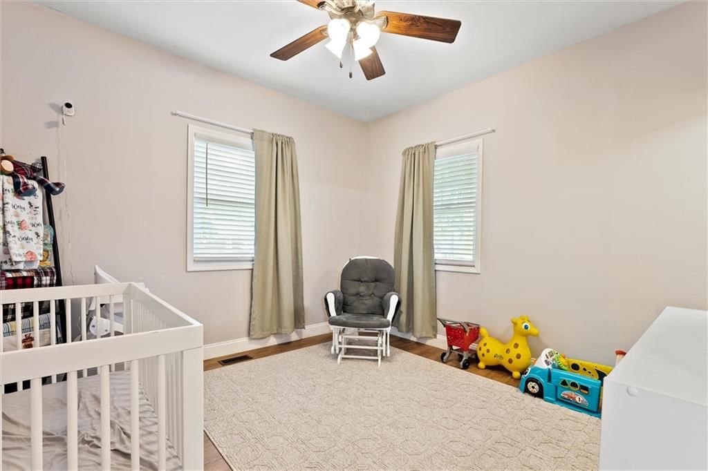 Photo 17 of 35 - 509 N Ridge Avenue