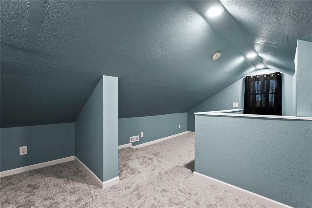 Photo 18 of 35 - 509 N Ridge Avenue
