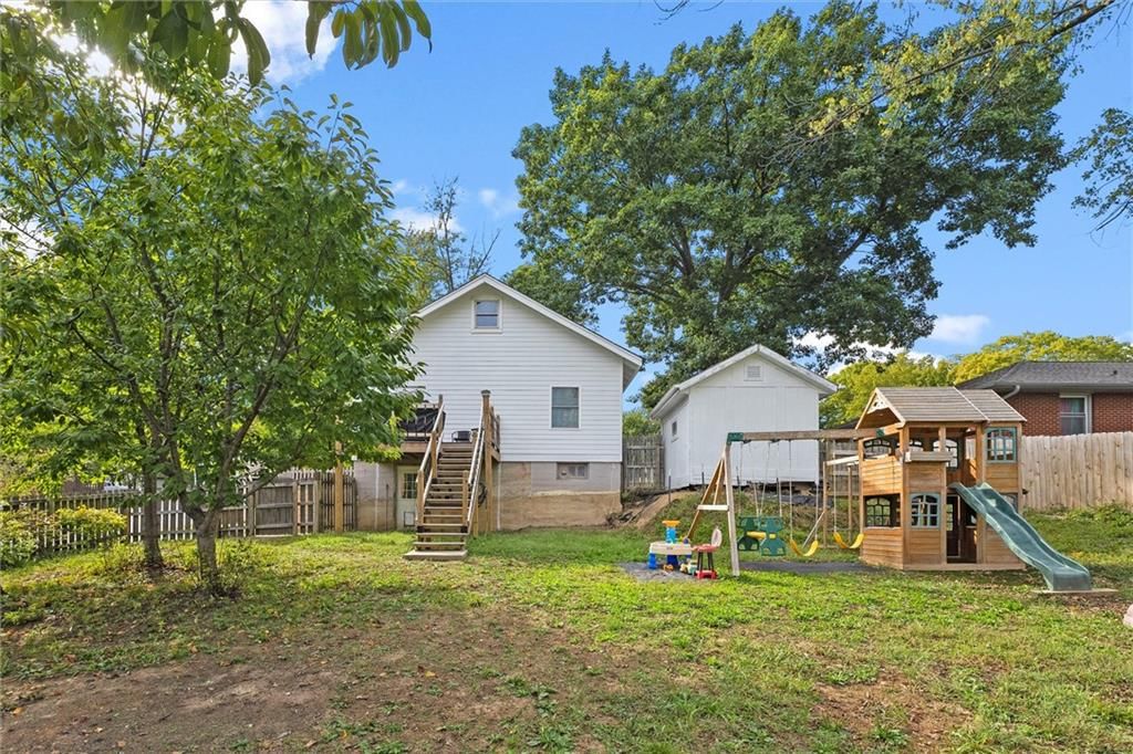 Photo 26 of 35 - 509 N Ridge Avenue