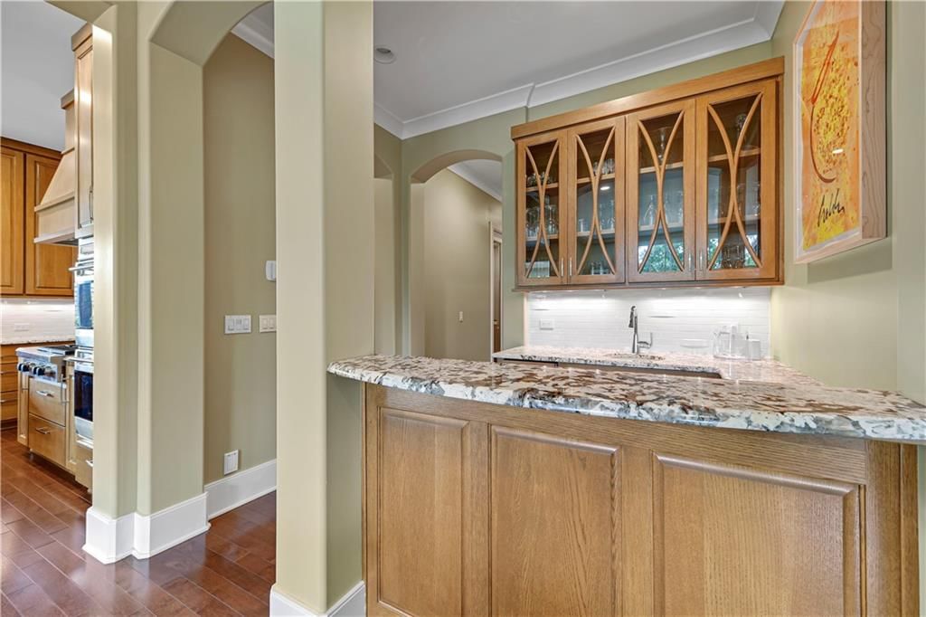 Photo 14 of 61 - 16313 Turnberry Street