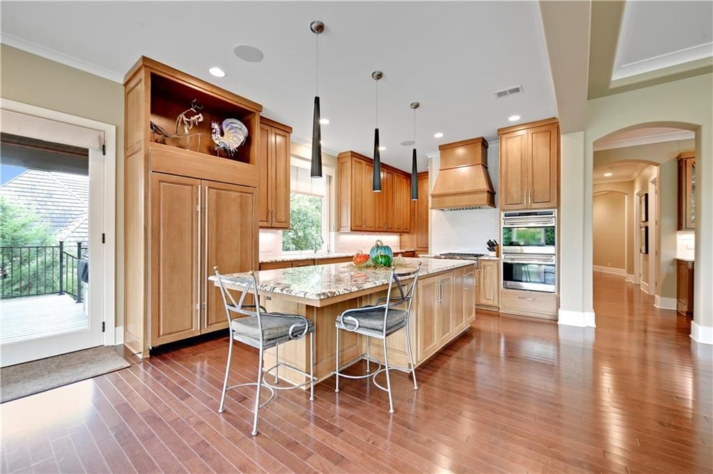 Photo 19 of 61 - 16313 Turnberry Street
