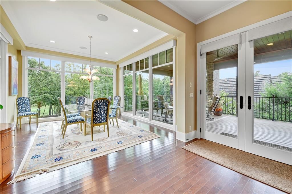 Photo 24 of 61 - 16313 Turnberry Street