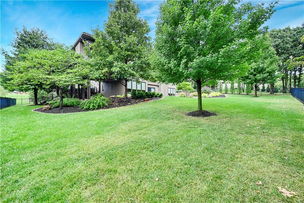 Photo 50 of 61 - 16313 Turnberry Street