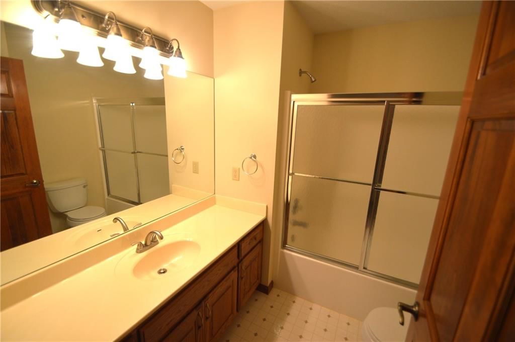 1010 SW Ottawa Trail — photo 12