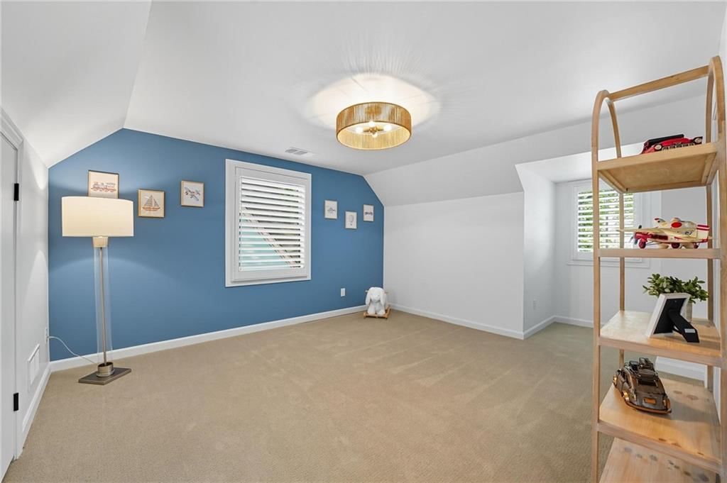 Photo 42 of 59 - 4805 W 69th Street