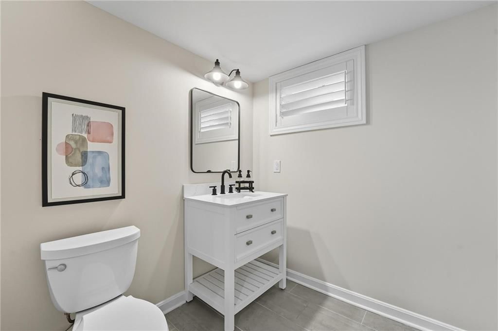 Photo 48 of 59 - 4805 W 69th Street