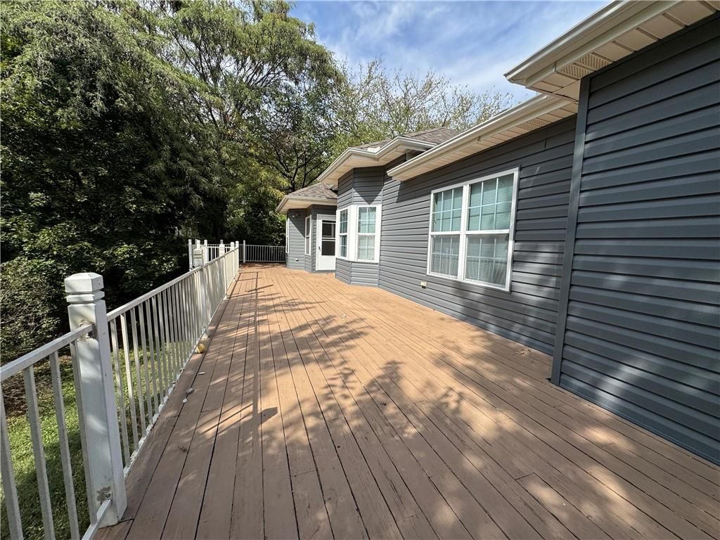 1219 Windcrest Court — photo 17