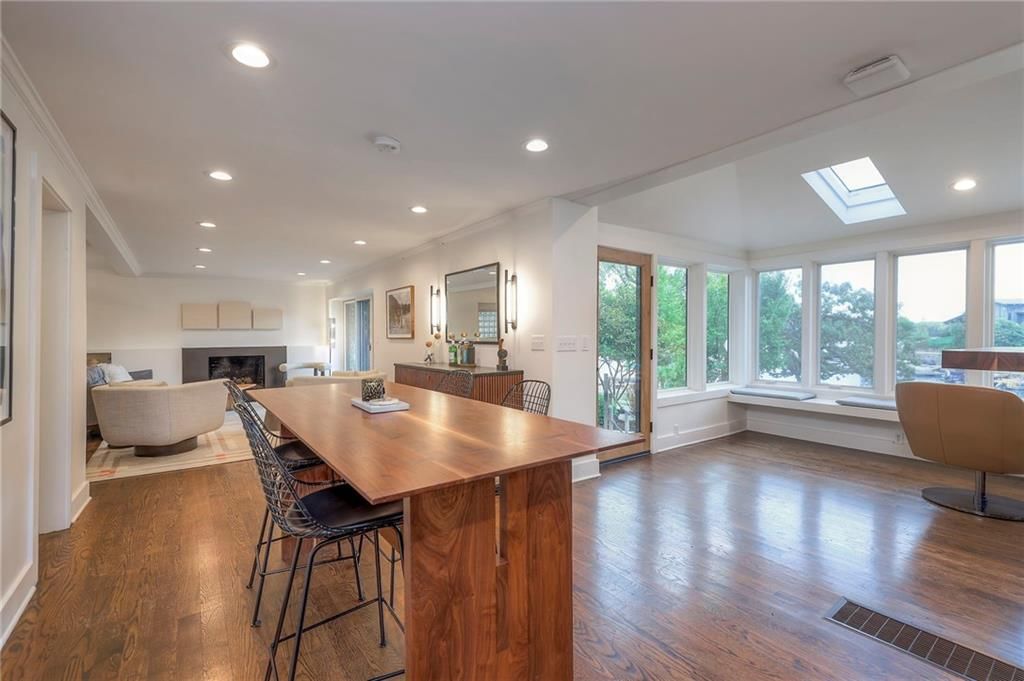 132 Lakeshore Drive W — photo 14