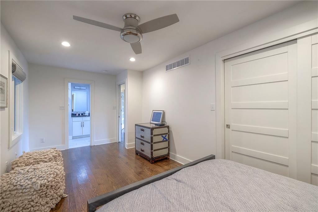 132 Lakeshore Drive W — photo 31