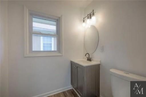 1607 E 37th Street — photo 23