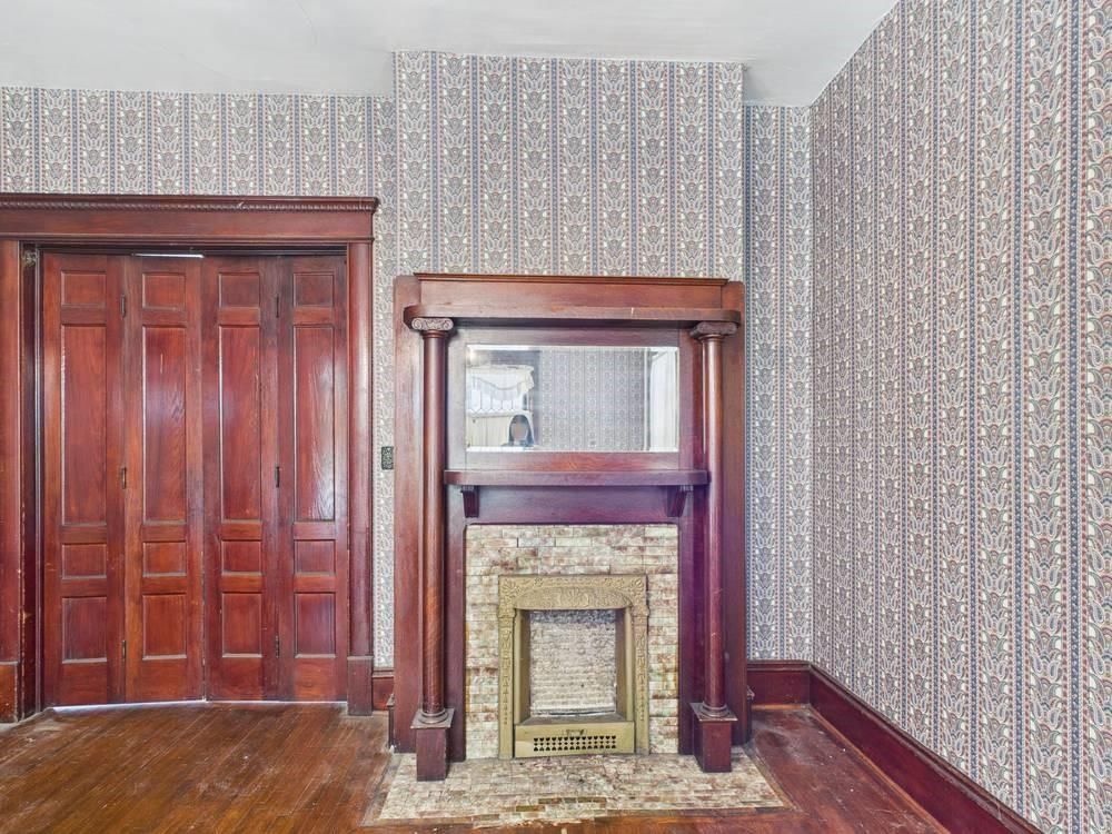 108 N Crawford Street — photo 14