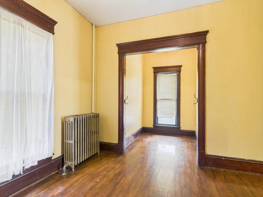 108 N Crawford Street — photo 22