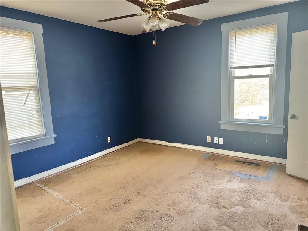2815 Washington Avenue — photo 12