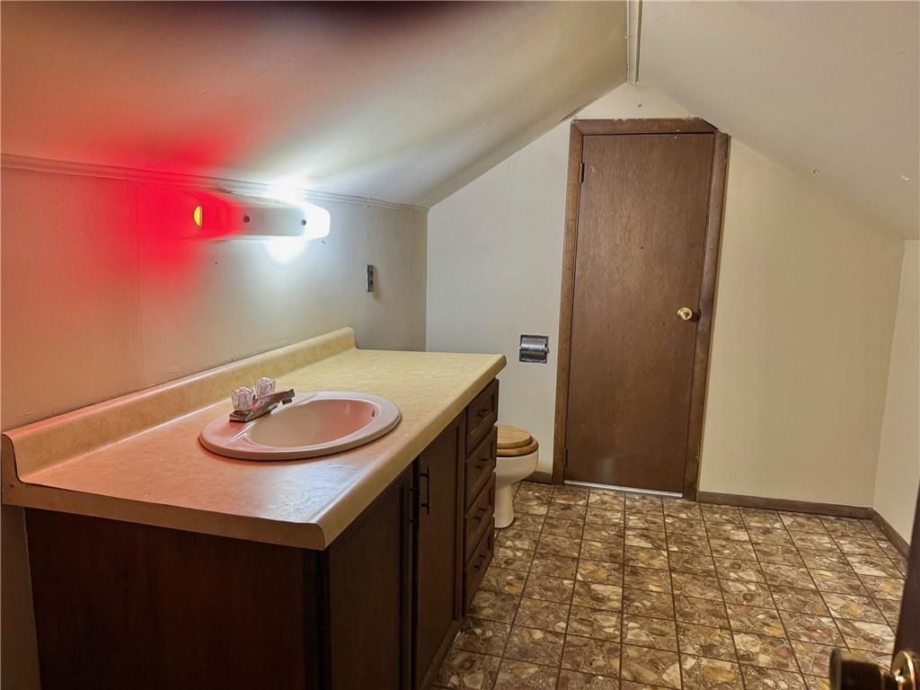 2815 Washington Avenue — photo 17