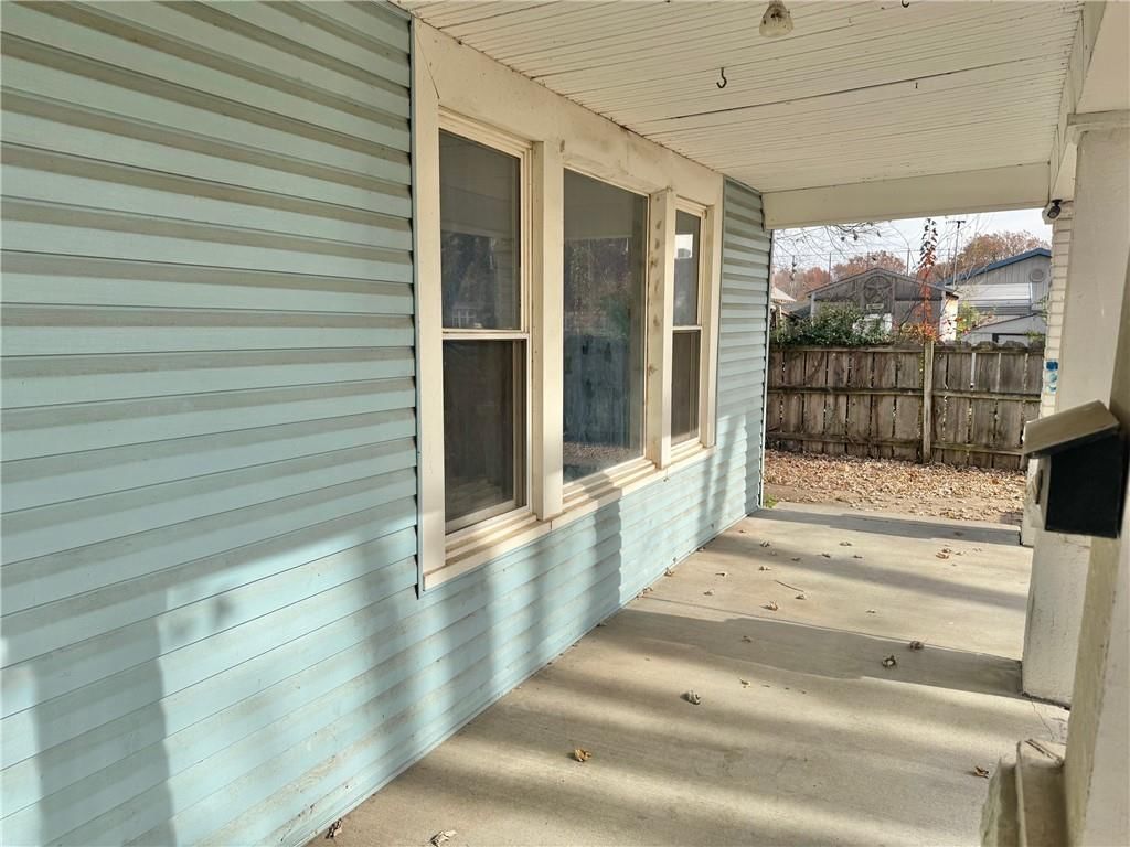 2815 Washington Avenue — photo 22