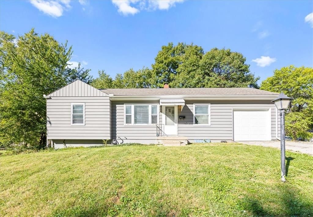 4900 Norwood Avenue, Kansas City, MO