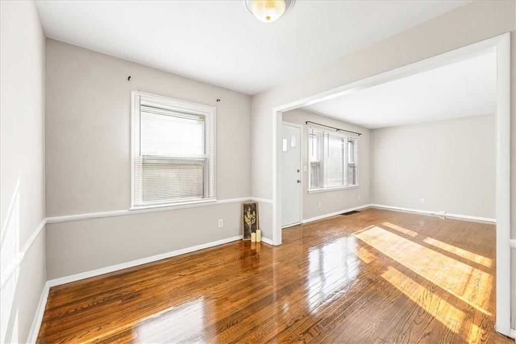 4900 Norwood Avenue — photo 4