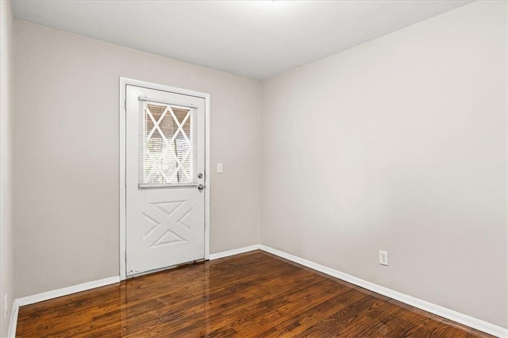 4900 Norwood Avenue — photo 8