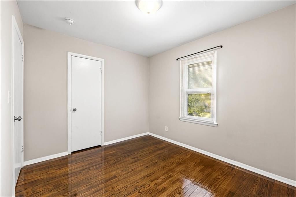 4900 Norwood Avenue — photo 12