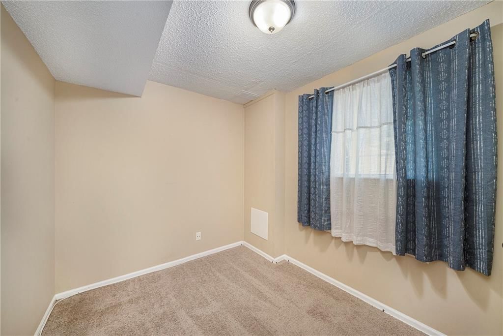 7138 NE KINGSTON Court — photo 16