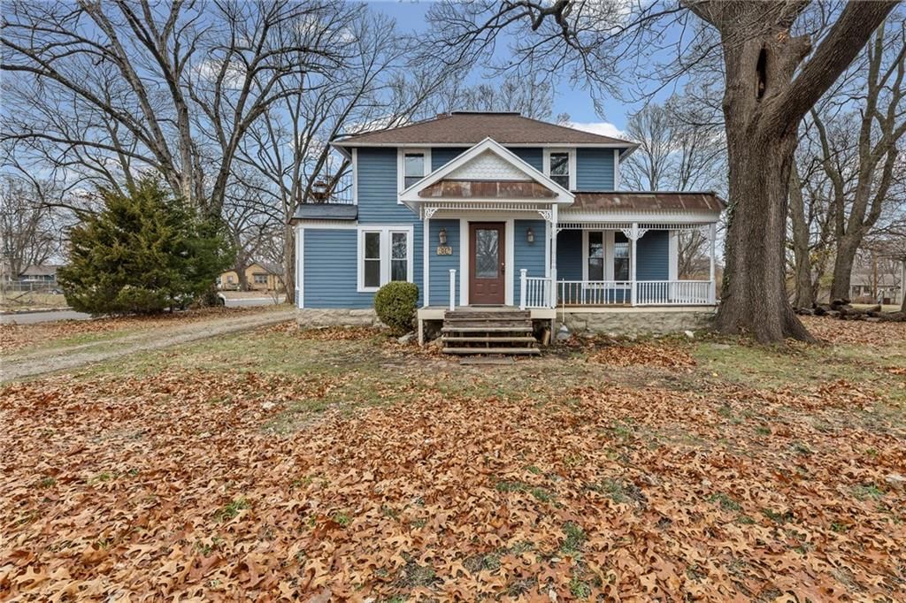 302 E Hulett Street, Edgerton, KS