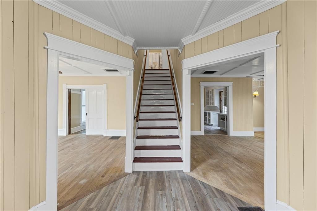 302 E Hulett Street — photo 7