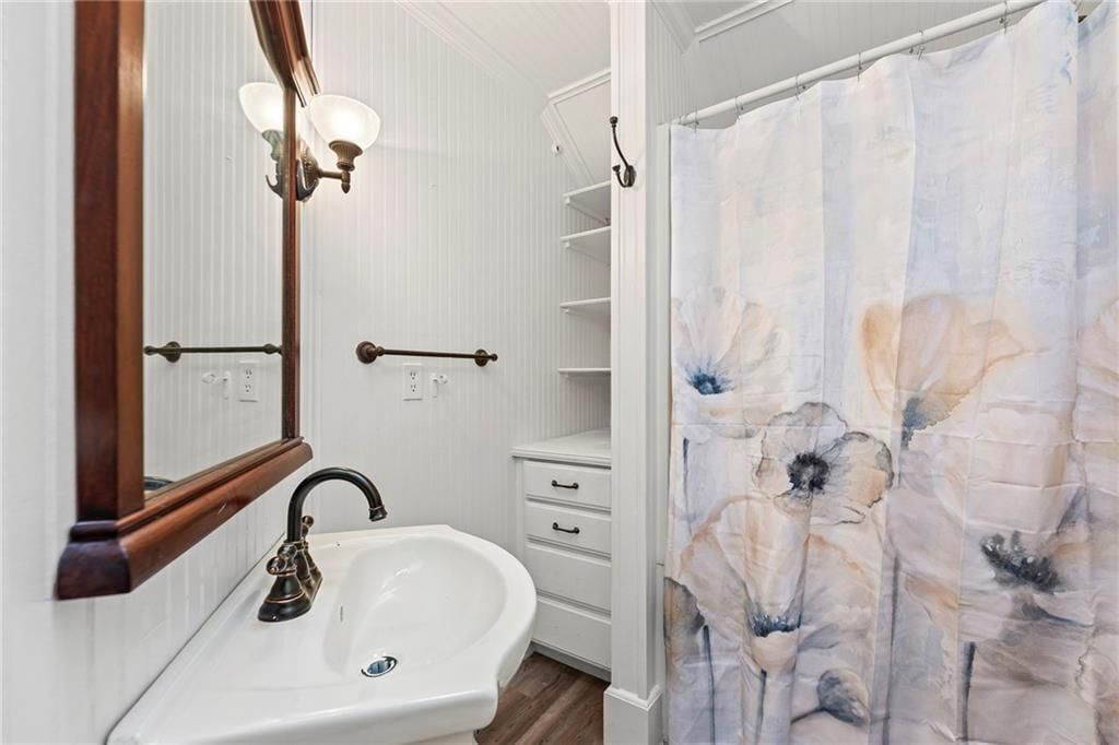 302 E Hulett Street — photo 33