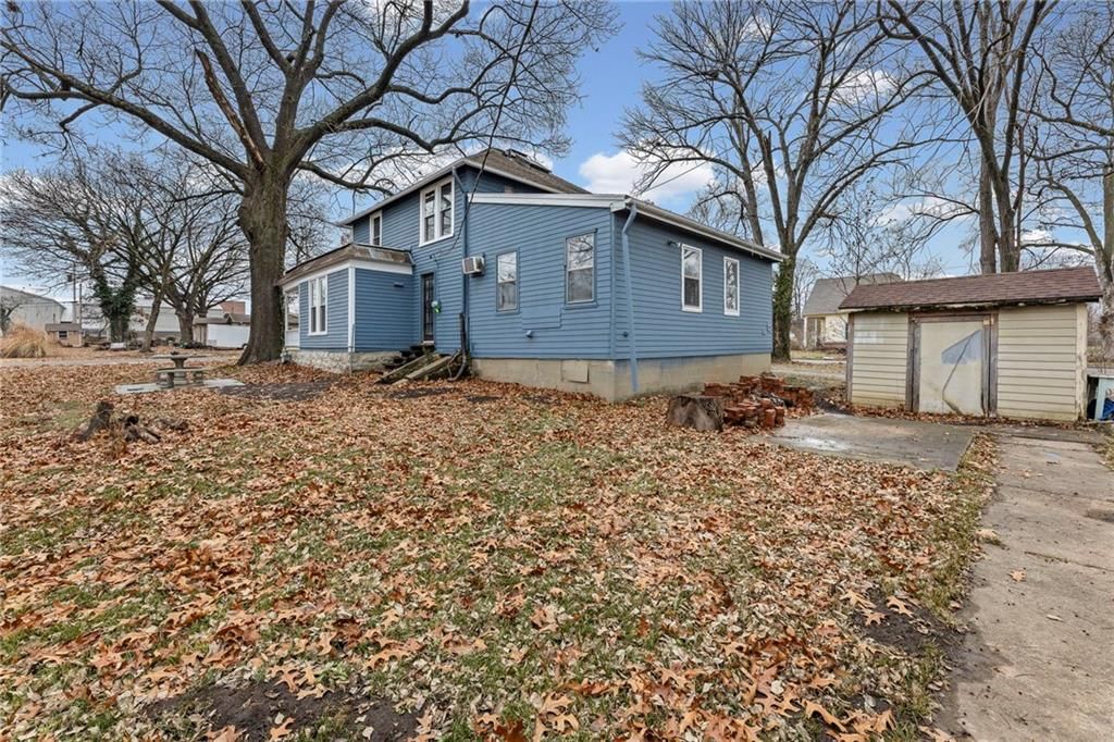 302 E Hulett Street — photo 35
