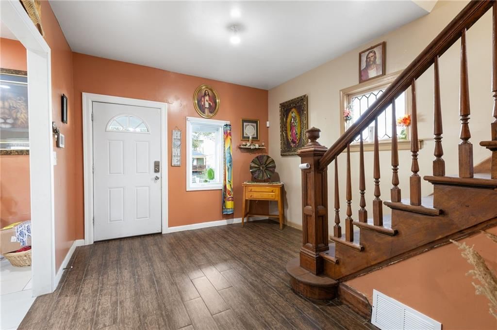 831 Tauromee Avenue — photo 6