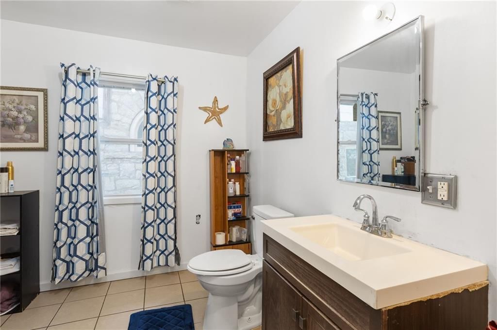 831 Tauromee Avenue — photo 25