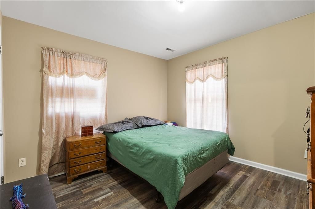 831 Tauromee Avenue — photo 28