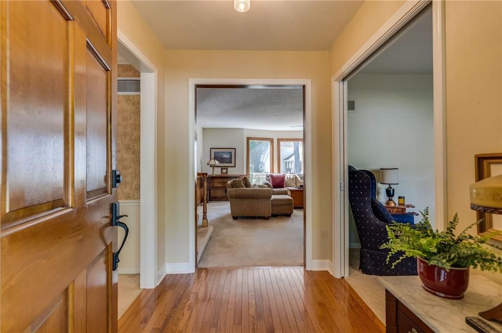 Photo 5 of 56 - 1507 NE 98th Street