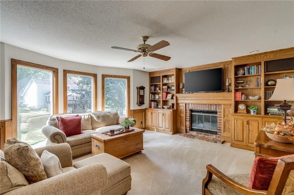 Photo 10 of 56 - 1507 NE 98th Street