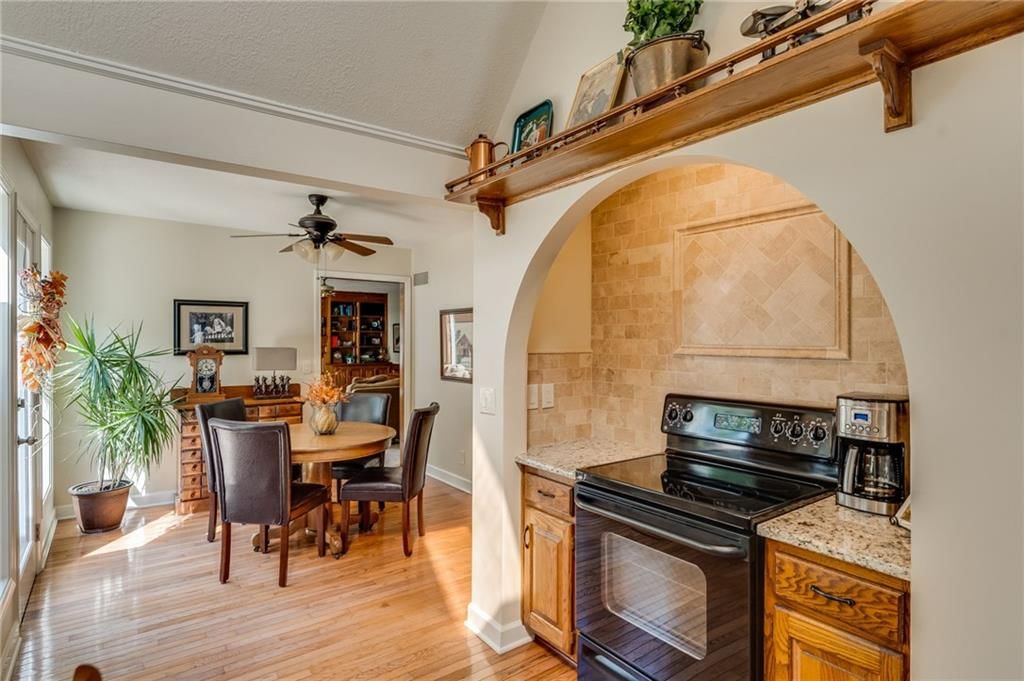 Photo 19 of 56 - 1507 NE 98th Street