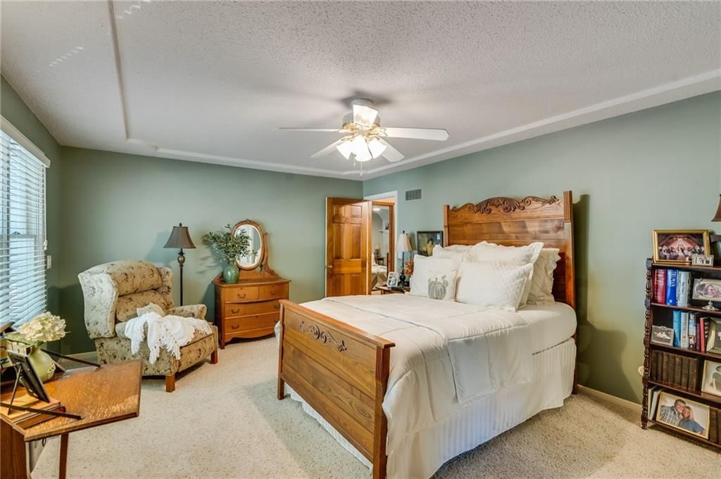 Photo 24 of 56 - 1507 NE 98th Street