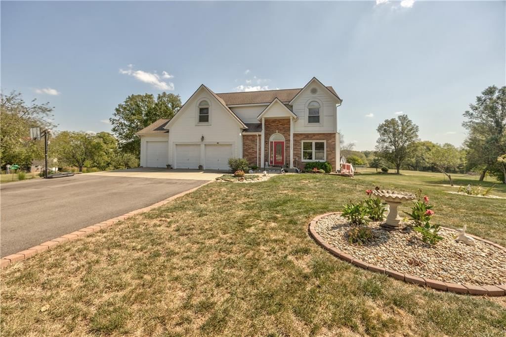 30045 W 93rd Court — photo 2
