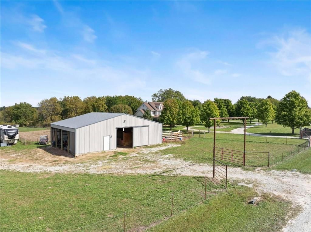 1933 NW 370th Road — photo 35